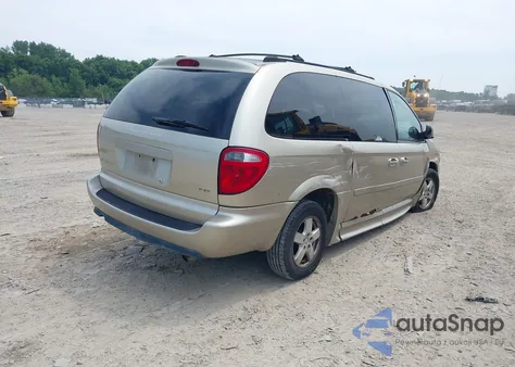 2005 Dodge Grand Caravan Sxt from USA, damaged, VIN 2D4GP44L55R331453